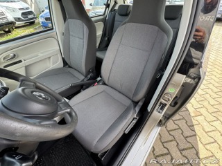 Volkswagen up! 1,0i 44 KW 1. MAJ. STK SŠ 2013