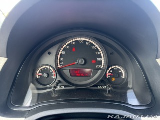 Volkswagen up! 1,0i 44 KW 1. MAJ. STK SŠ 2013