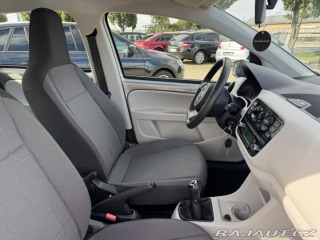 Volkswagen up! 1,0i 44 KW 1. MAJ. STK SŠ 2013