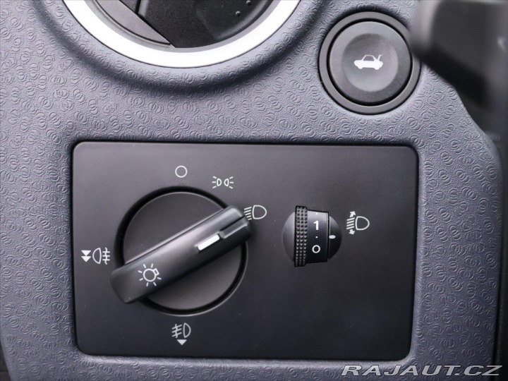 Ford Fusion 1,4 16V 59kW Klima Tažné 2012
