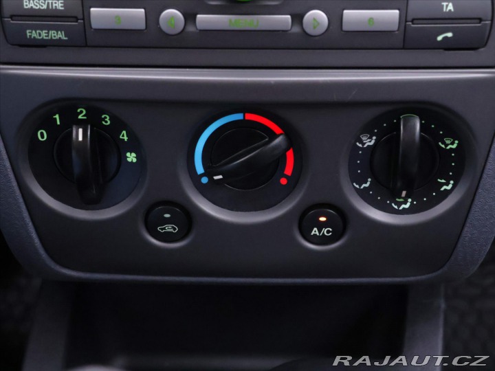 Ford Fusion 1,4 16V 59kW Klima Tažné 2012