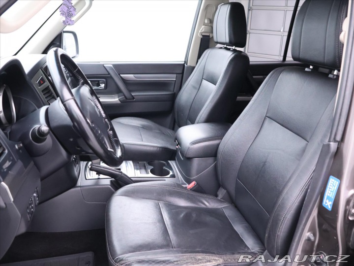 Mitsubishi Pajero 3,2 140kW DPH 2016