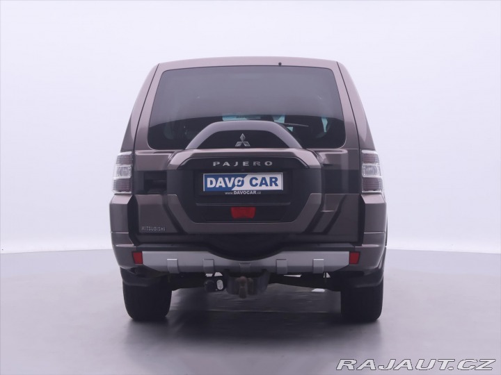 Mitsubishi Pajero 3,2 140kW DPH 2016