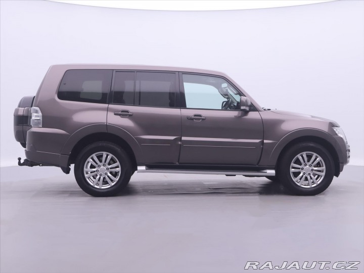 Mitsubishi Pajero 3,2 140kW DPH 2016