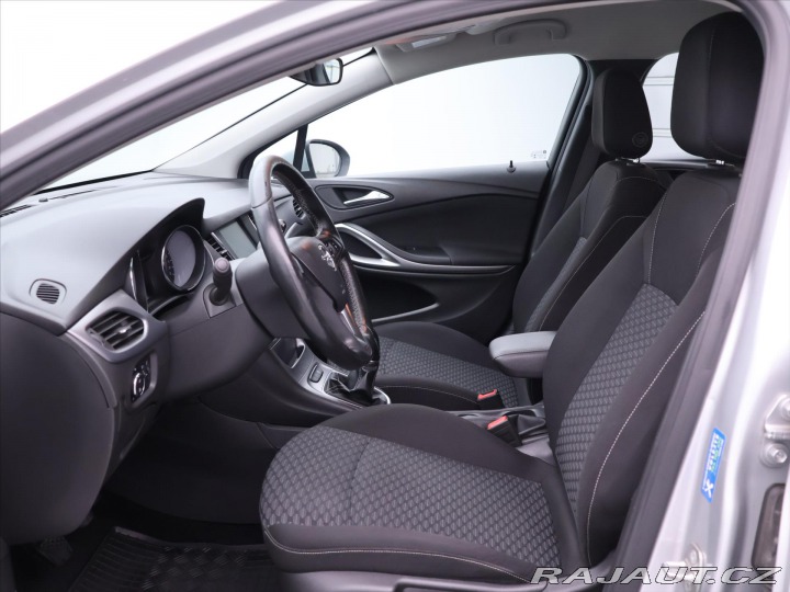 Opel Astra 1,6 CDTi 81kW CZ Tažné 2017