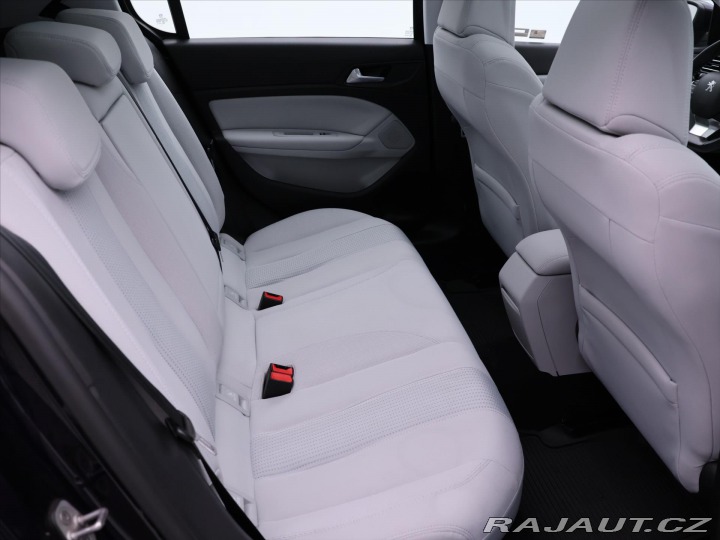 Peugeot 308 1,6 THP 115kW Allure CZ 2015