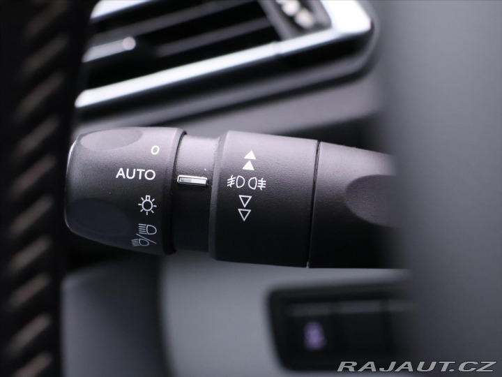 Peugeot 308 1,6 THP 115kW Allure CZ 2015