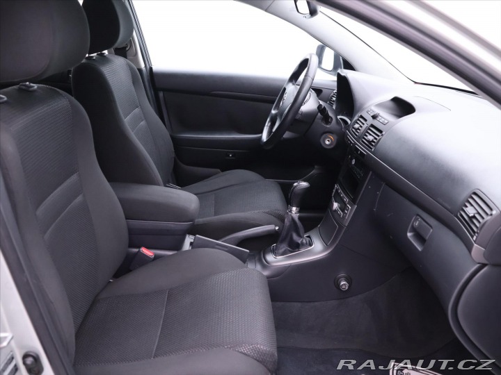 Toyota Avensis 1,8 VVTi 95kW Klimatizace 2005