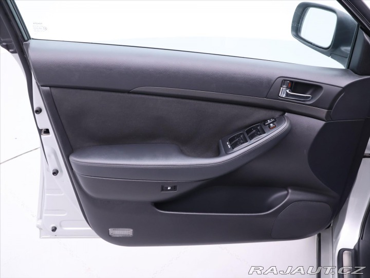 Toyota Avensis 1,8 VVTi 95kW Aut.klima C 2005
