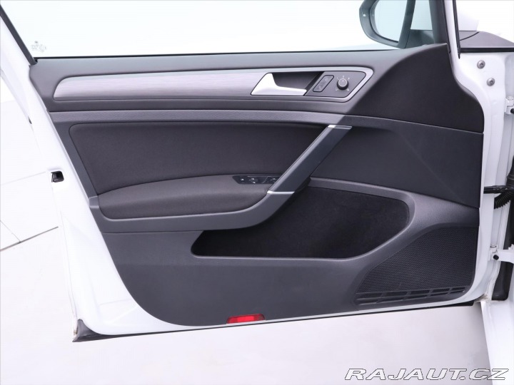 Volkswagen Golf 1,5 TSI 96kW CZ Comfortli 2019