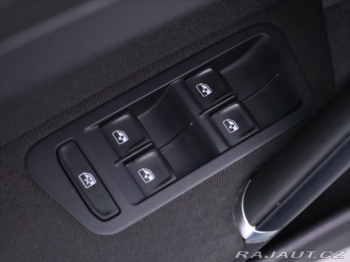 Volkswagen Golf 1,5 TSI 96kW CZ Comfortli 2019