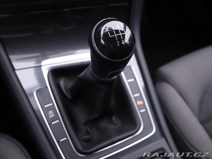 Volkswagen Golf 1,5 TSI 96kW CZ Comfortli 2019