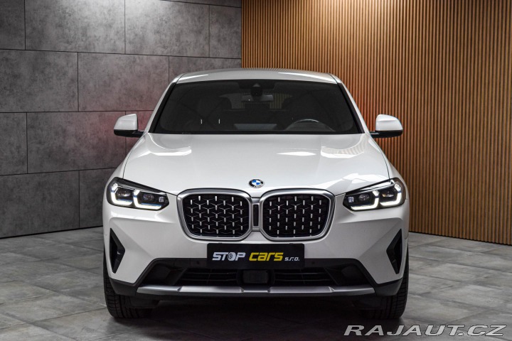 BMW X4 xDrive20i*REZERVACE* 2022