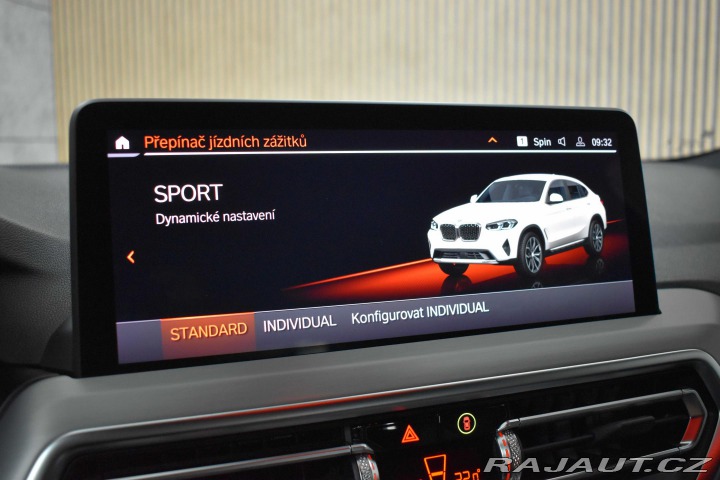 BMW X4 xDrive20i*REZERVACE* 2022