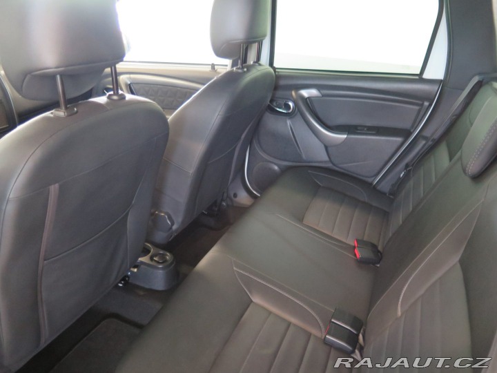 Dacia Duster 1.2TCe,navi,klima,tažné,k 2014