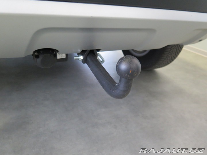 Dacia Duster 1.2TCe,navi,klima,tažné,k 2014