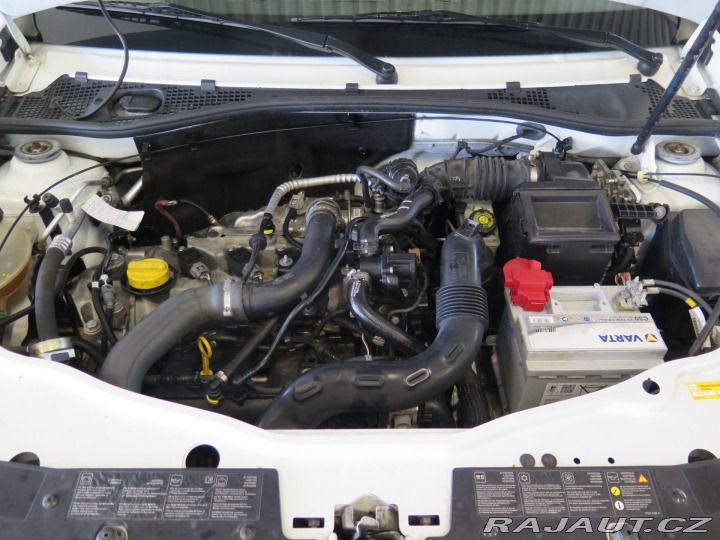 Dacia Duster 1.2TCe,navi,klima,tažné,k 2014