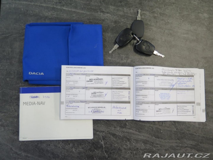 Dacia Duster 1.2TCe,navi,klima,tažné,k 2014