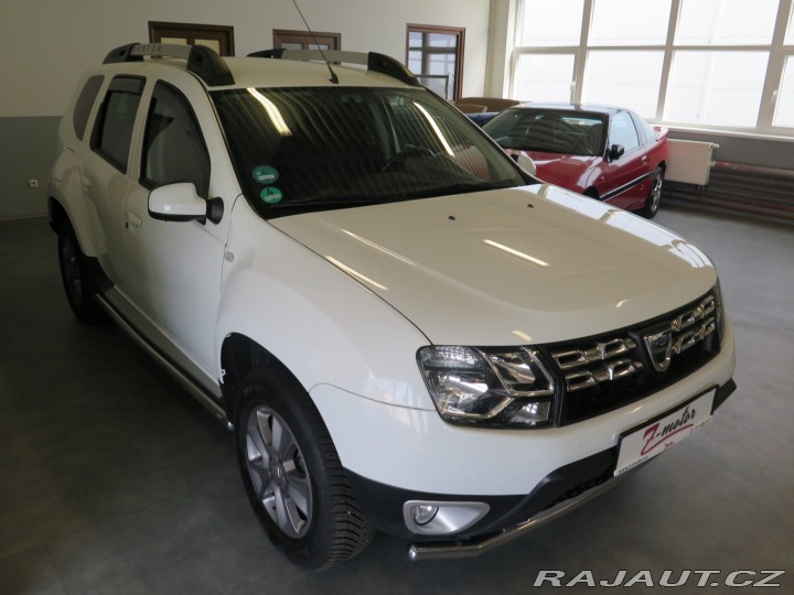 Dacia Duster 1.2TCe,navi,klima,tažné,k 2014