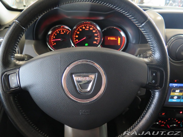 Dacia Duster 1.2TCe,navi,klima,tažné,k 2014