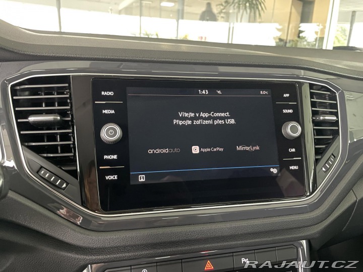 Volkswagen T-Roc 1,5TSI DSG*110kW*REZERVAC 2019