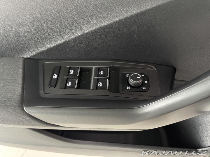 Volkswagen T-Roc 1,5TSI DSG*110kW*REZERVAC 2019