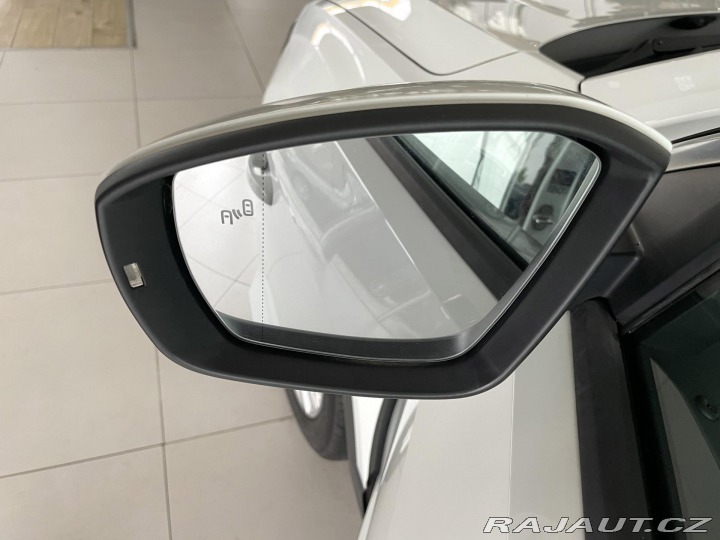 Volkswagen T-Roc 1,5TSI DSG*110kW*REZERVAC 2019