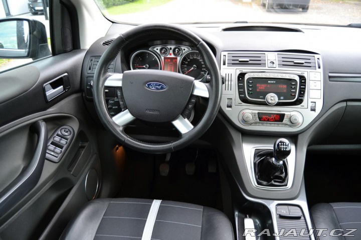 Ford Kuga 2.0 TDCI 103kW Titanium 2011
