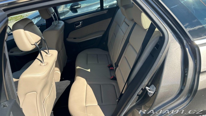 Mercedes-Benz E 350CDI 170kW*4M*Avantgard 2010