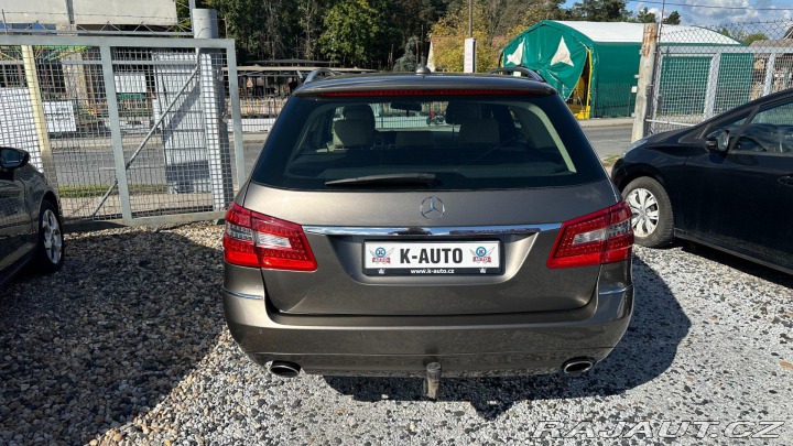 Mercedes-Benz E 350CDI 170kW*4M*Avantgard 2010