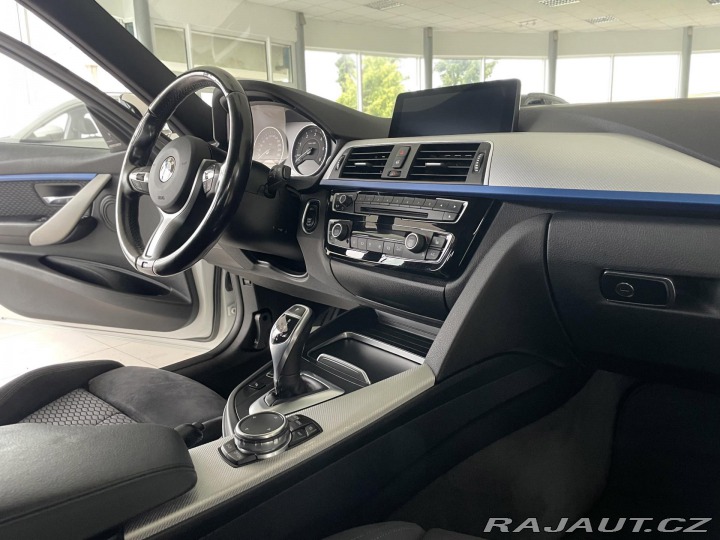BMW 3 330d M-SPORT*FullLED*KeyL 2016