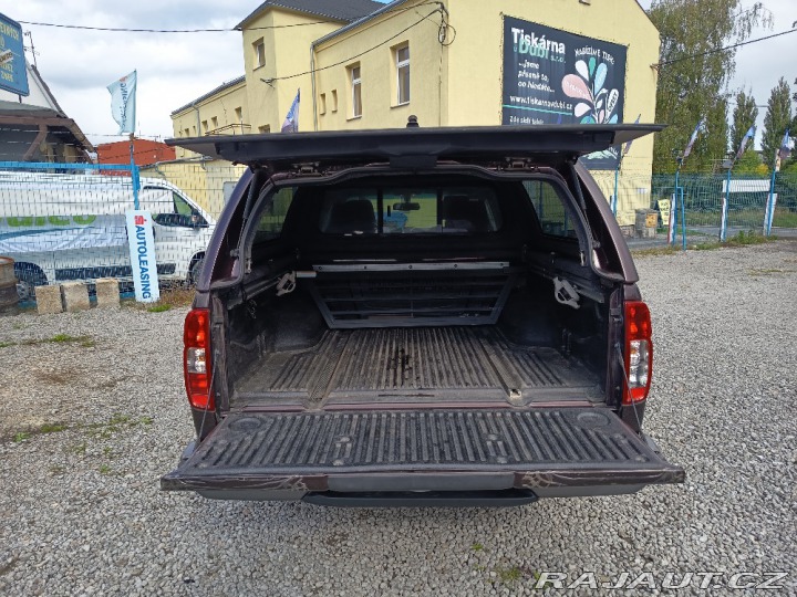 Nissan Navara 2,5DCi Road Ranger 4X4 ČR 2015