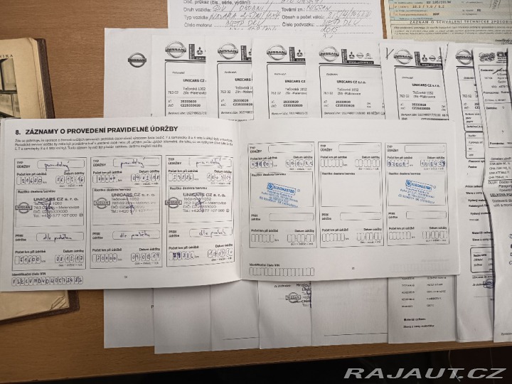 Nissan Navara 2,5DCi Road Ranger 4X4 ČR 2015