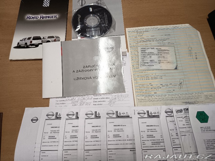 Nissan Navara 2,5DCi Road Ranger 4X4 ČR 2015