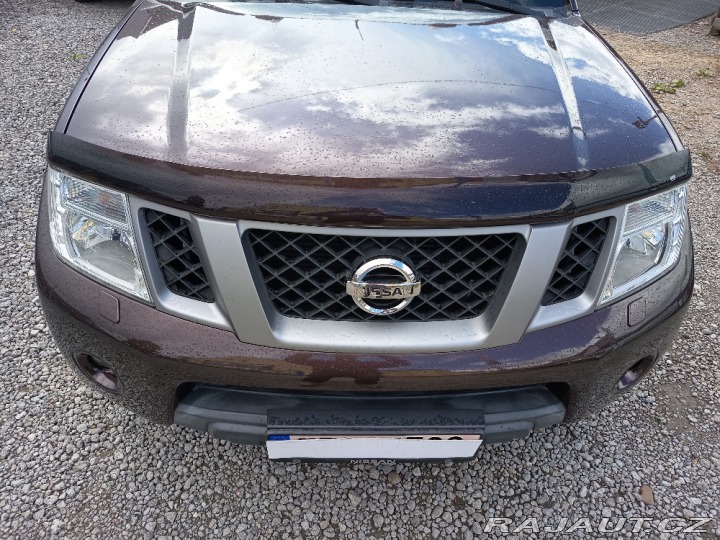 Nissan Navara 2,5DCi Road Ranger 4X4 ČR 2015