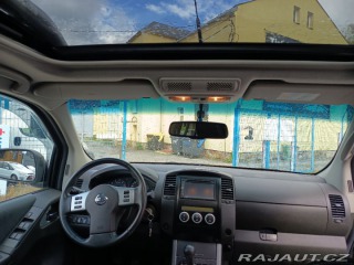 Nissan Navara 2,5DCi Road Ranger 4X4 ČR 2015
