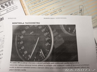 Nissan Navara 2,5DCi Road Ranger 4X4 ČR 2015