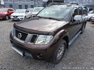 Nissan Navara 2,5DCi Road Ranger 4X4 ČR 2015