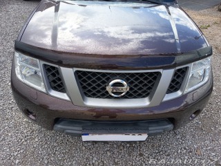 Nissan Navara 2,5DCi Road Ranger 4X4 ČR 2015