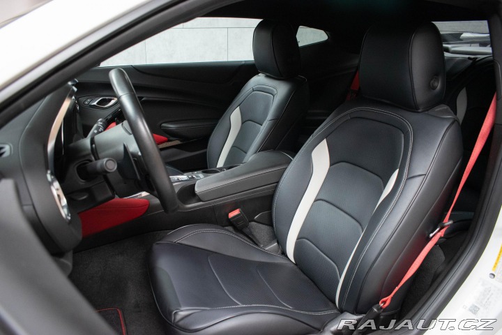 Chevrolet Camaro V8 6.2 339kW*A/T*2021*52. 2021