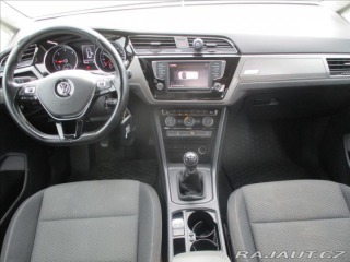 Volkswagen Touran 1,6 TDi 81kw 7sedadel Rad 2015