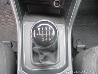 Volkswagen Touran 1,6 TDi 81kw 7sedadel Rad 2015