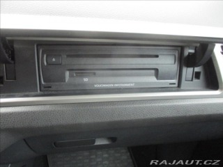 Volkswagen Touran 1,6 TDi 81kw 7sedadel Rad 2015