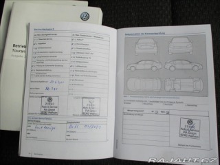 Volkswagen Touran 1,6 TDi 81kw 7sedadel Rad 2015