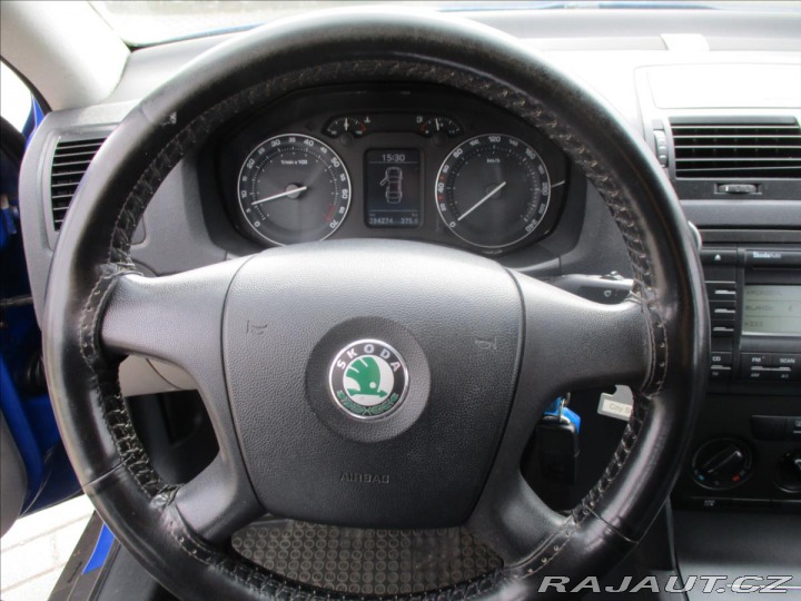 Škoda Octavia 1,6 MPi 75kw 2x alu, konč 2005