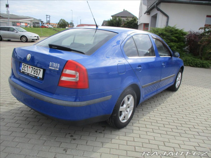 Škoda Octavia 1,6 MPi 75kw 2x alu, konč 2005