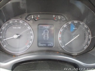 Škoda Octavia 1,6 MPi 75kw 2x alu, konč 2005