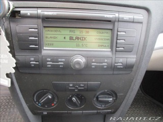 Škoda Octavia 1,6 MPi 75kw 2x alu, konč 2005