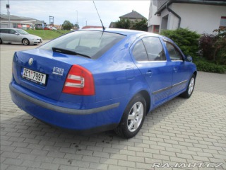 Škoda Octavia 1,6 MPi 75kw 2x alu, konč 2005