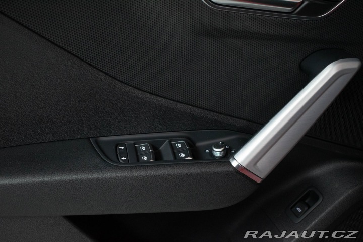 Audi Q2 4X4 35 TDI S-LINE*ZÁRUKA 2022